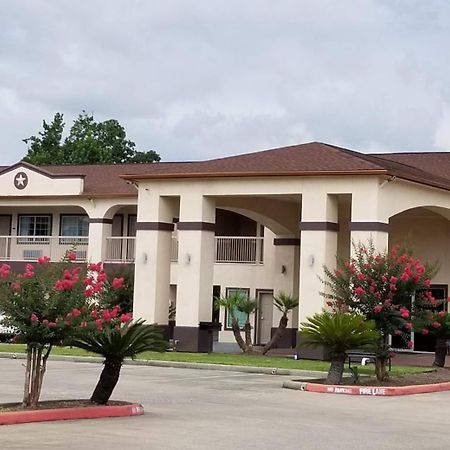 Homebridge Inn And Suites Beaumont Buitenkant foto
