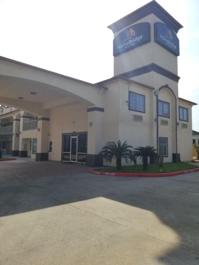 Homebridge Inn And Suites Beaumont Buitenkant foto