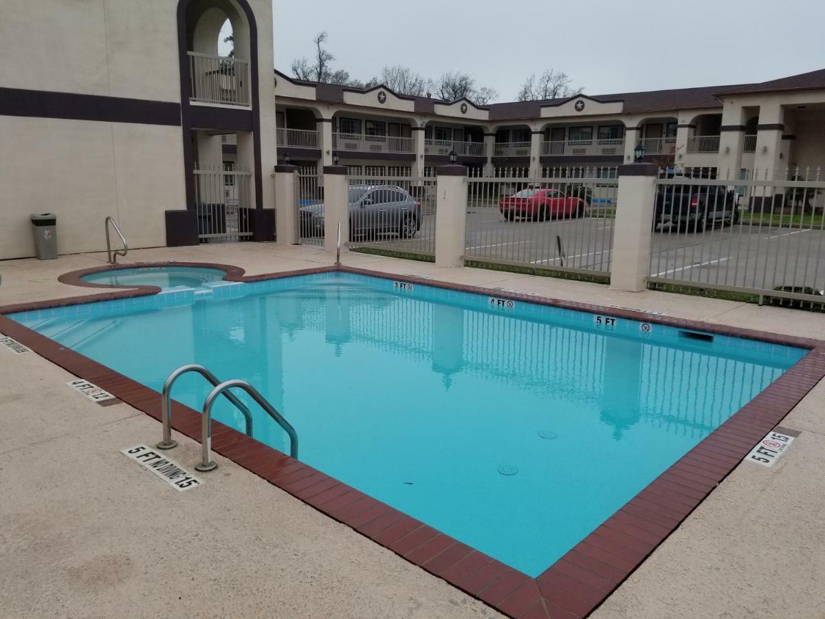 Homebridge Inn And Suites Beaumont Buitenkant foto